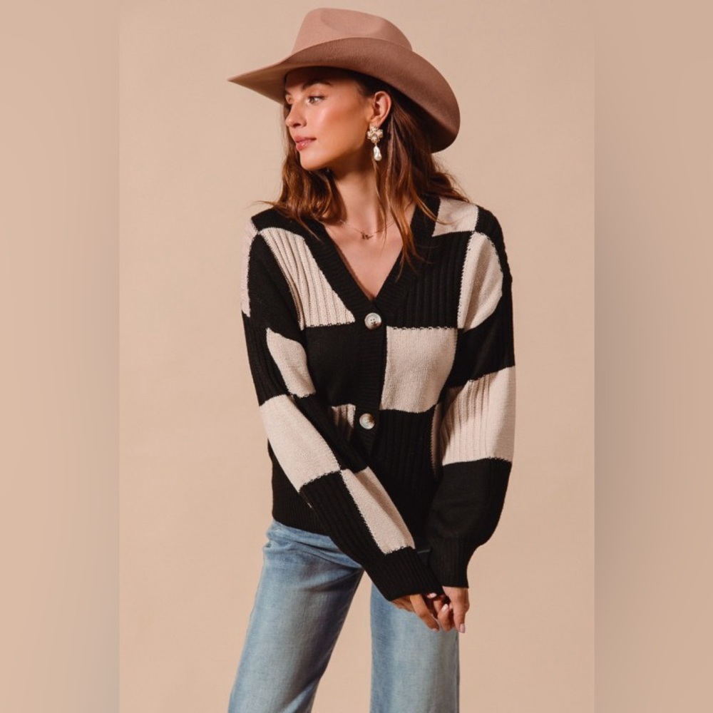 Oatmeal black color block checkered button cardigan bubble boho sleeve sweater - Picture 7 of 8